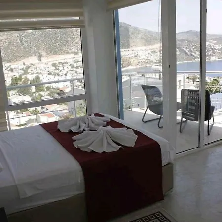 Oyku Sleeps 12 Villa